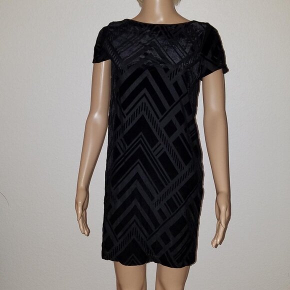 White House Black Market Women's black shift dress size x-small - Picture 1 of 14